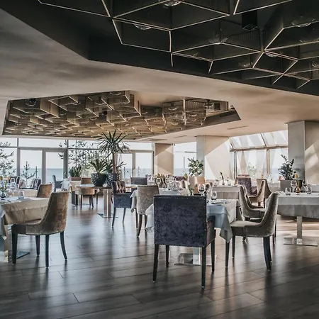 酒店 波罗的海海滩酒店及spa Jūrkalne