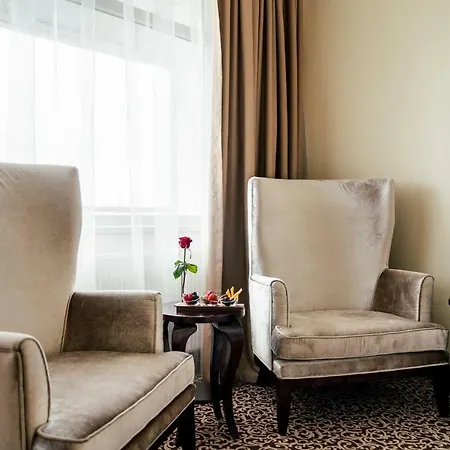 Отель Baltic & 5*